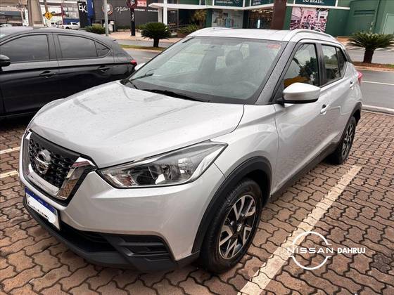 NISSAN KICKS 1.6 16V FLEXSTART S 4P XTRONIC NISSAN KICKS 1.6 16V FLEXSTART S 4P XTRONIC